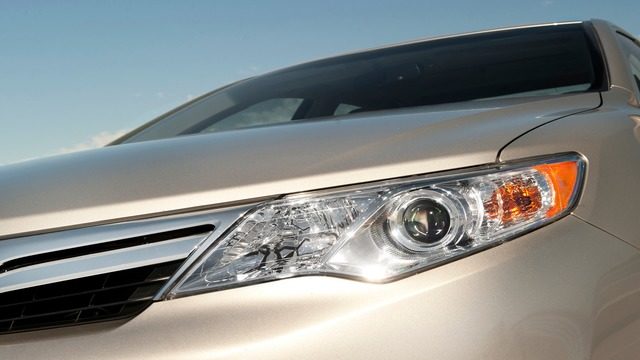 Toyota Camry: Why are My Headlights Dim?