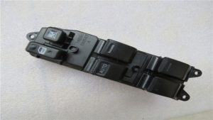 Toyota Camry 2002-2006: What’s Wrong with the Master Switch?