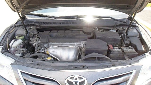 Toyota Camry: Engine Noise Diagnostic Guide