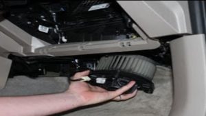 Toyota Camry 2007-2011: How to Replace A/C Blower