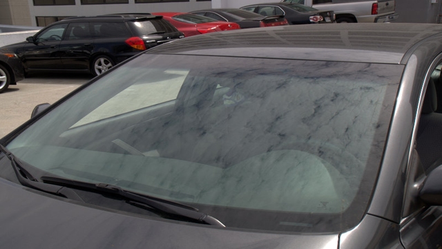 Toyota Camry: How to Install Windshield Molding
