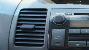 Toyota Camry 2002-2011: Smelly Air Vents Diagnostic Guide