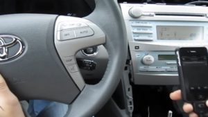 Toyota Camry 2007-2011: How to Connect Phone to Bluetooth