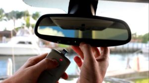 Toyota Camry 2007-2011: How to Program Garage Door Opener (HomeLink)