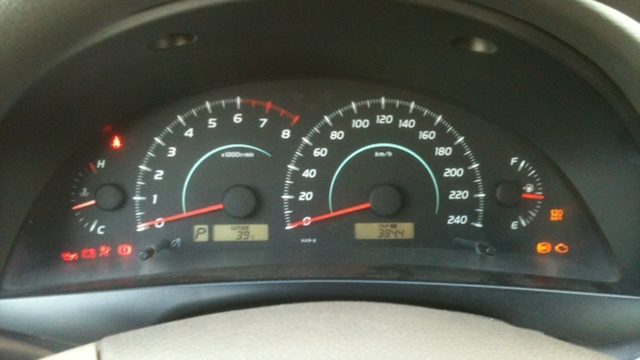 Toyota Camry: Warning Lights