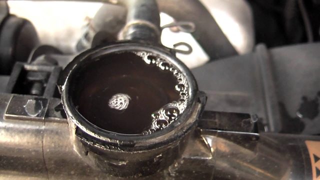 Toyota Camry 1997-2001: Engine Leaks Diagnostic Guide