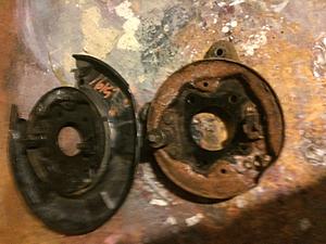 Backing Plate - 1995 Toyota Camry LE Disc.-img_2128.jpg